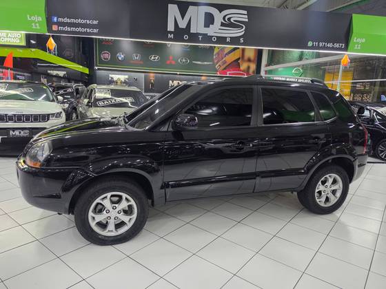 HYUNDAI TUCSON 2.0 MPFI GLS 16V 143CV 2WD FLEX 4P AUTOMÁTICO HYUNDAI TUCSON 2.0 MPFI GLS 16V 143CV 2WD FLEX 4P AUTOMÁTICO